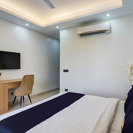 Hotel O Parkinn Gurgaon Luaran gambar