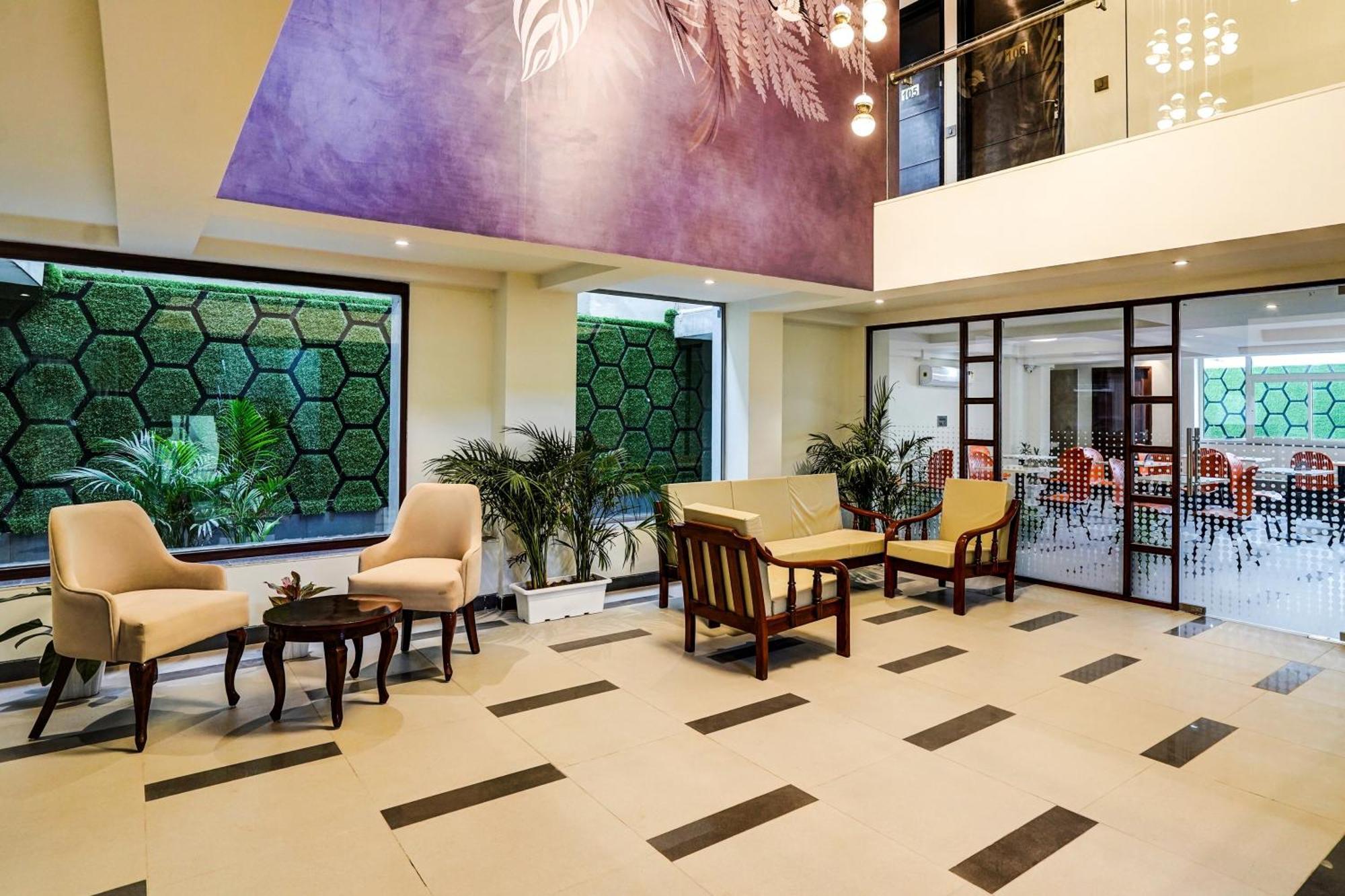 Hotel O Parkinn Gurgaon Luaran gambar